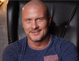 Боксер, интерконтинентальный чемпион wba, персональный тренер, шоумен, амбасадор new balance, амбасадор duolife, тренер проекта,, зважені та щасливі Nbmrcnck90cmdm