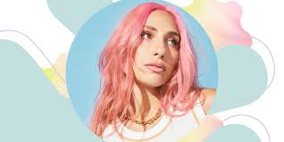 Tefi Pessoa Is Exactly What Social Media Needs Right Now