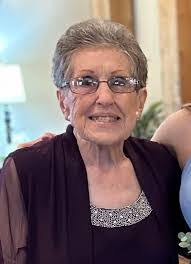 Carol Tilson's Instagram, Twitter & Facebook