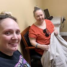 Officers are working a collision investigation near the intersection of  Razorback Rd. and Indian Tr. ‼️ All southbound traffic