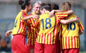 Questa pagina mostra una visuale dettagliata dell'attuale squadra. Femminile Quaterna Lecce Women A Terni Ma Mister Indino Avverte Mi Tengo I Tre Punti Ma Non Va Assolutamente Bene Salentosport