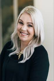 Diana Neff's Instagram, Twitter & Facebook