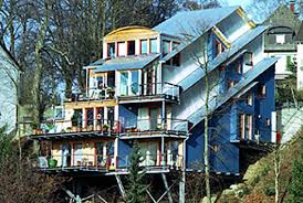 The house is really straightforward but it offers a very interesting experience, especially. Das Haus Am Hang In Bergisch Gladbach