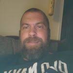 Robert Brillhart's Instagram, Twitter & Facebook