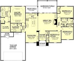 4 bedroom house plans available in a wide variety of architectural styles and sizes from associated designs. House Plan 041 00082 European Plan 2 000 Square Feet 4 Bedrooms 2 Bathrooms New House Plans Small Floor Plans Acadian House Plans