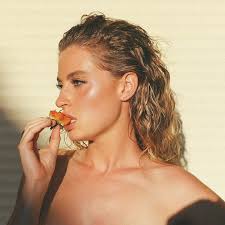 Celebrities whose first name starts with k celebrities whose first name starts with k discover the famous people whose name starts with k. 20 Queer Female And Lesbian Artists To Satisfy Your Ears