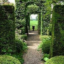 an enfilade of garden doorways at tuinzondernaam the gardens of frank thuyls and his late partner pierre van kol applying photo jardin enfilade paysagiste