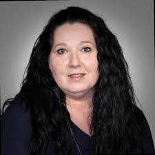 Sharon Stowe's Instagram, Twitter & Facebook