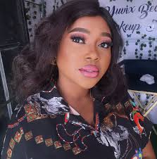 Welcome to a New week! Remember, the same Spirit that raised Jesus from the  dead lives in you (Romans 8:11). That means defeat is not your portion.  Whatever looks dead in your