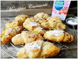 Bea S Glutenfreie Speisekammer Homemade Marzipan Croissants Glutenfrei Glutenfrei Rezepte Glutenfreie Rezepte
