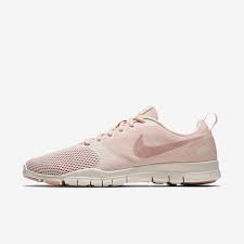 Sport wird bei vielen frauen großgeschrieben. Schlage Im Damenschuhe Sale Zu Nike De