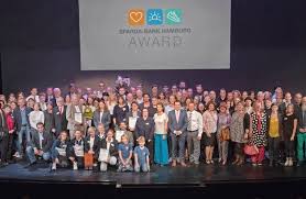 Sparda bank geldautomat , sparda bank eg. Sparda Bank Hamburg Award 2018 115 000 Euro Fur Das Ehrenamt Presseportal