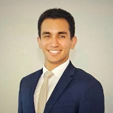 I'm excited to share that I've officially graduated from the University of  Central Florida with a B.S. in Finance and a minor in Real Estate! I'm  incredibly grateful for everyone I've met