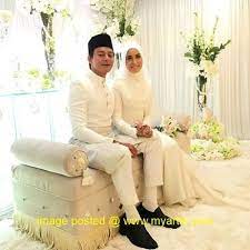 Menerusi entri terbaru di laman instagram miliknya, nazim mengakui dia dan isteri, aktres bella dally telah berpisah. 12 Gambar Sekali Lafaz Nazim Othman Kini Suami Bella Dally Pada Jam 9 53 Pagi Tadi Pelakon Nazim Othman 32 Dan Bella Dally 25 Gaun Pengiring Pengantin Suami