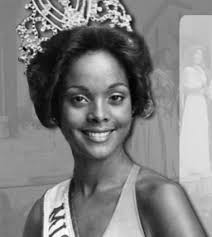 Janelle Penny Commissiong Was The First Woman From The Caribbean And The First Woman Of African Ancestry To Be Cro Trinidad And Tobago Beautiful Black Beauties
