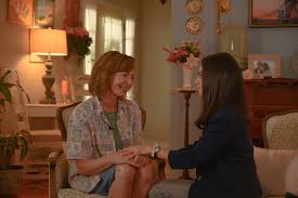 Home, but we bet she got some great use out of the modern pad. Bild Zu Mila Kunis Breaking News In Yuba County Bild Allison Janney Mila Kunis Filmstarts De