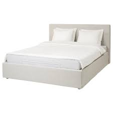 Pertanto, per le sue dimensioni, il letto matrimoniale è il doppio in larghezza di un letto singolo (80x190 cm o 80x200 cm) ed è decisamente più largo di un letto da una piazza e mezza (120x190 cm o 120x200. Fetsund Struttura Letto Con Contenitore Gunnared Beige 160x200 Cm Ikea It