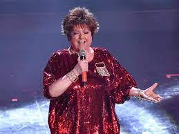 Il brano è di francesco boccia, ciro esposito, autori al festival di sanremo. Orietta Berti E Il Lapsus A Sanremo 2021 Vorrei Fare Un Duetto Con Ermal Metal E I Naziskin Corriere It