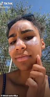 A new sunscreen contouring hack gaining popularity on tiktok has experts warning users to be very cautious about skin damage. Why Sunscreen Contouring Is More Dangerous Than You Think Express Digest