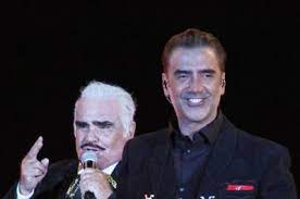 Alejandro Fernández recuerda a don Vicente a un año de muerte