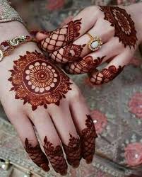 11 Simple Quick Latest Mehendi Design Images Makeup Review And Beauty Blog In 2020 Latest Mehndi Designs New Mehndi Designs Mehndi Designs For Hands