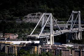 Playlist24 il crollo del ponte morandi, il dramma dei sopravvissuti. Crollo Ponte Morandi Genova Si Continua A Scavare Si Cercano Ancora 5 Dispersi