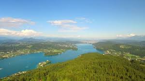 Weitere informationen dazu werden anfangs 2021 bekanntgegeben. Observing Austria Klagenfurt Lake Worthersee Stock Footage Video 100 Royalty Free 20558827 Shutterstock