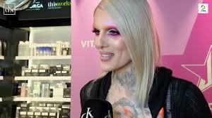 Niklas baarli blir borte i noen uker, og inn som erstatter kommer alexandra joner (31). Vi Motte Jeffree Star Pa Oslobesok Youtube
