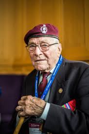 Oorlogsveteranen verheugen zich op het bijwonen van de Airborne Wandeltocht 