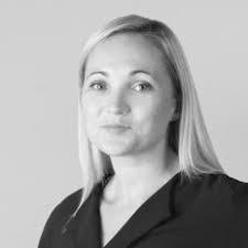 Danielle Guilfoyle's Instagram, Twitter & Facebook