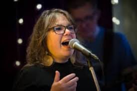 Review (Catherine Lawrence): The Ladysinger's Record Parlour (Vol. 2)