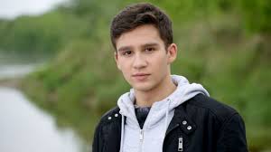 Para żegna się z serialem, ponieważ krystian domagała uczy się do matury, a mielnicka studiuje psychologię, w związku z czym potrzebują czasu na naukę. M Jak Milosc Oficjalna Strona Serialu Mjakmilosc Tvp Pl