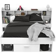 Avec sa tête de lit avec rangements intégrés et ses deux tiroirs, ce lit a tout pour vous plaire! Environnement De Lit Lima Liseuses 2 Chevets Pas Cher A Prix Auchan