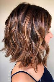 Ihren look kann der pony fabelhafter verzieren. Haar Braun Balayage Bob Frisuren Mittellanges Haar Frisuren Schulterlang Frisuren Fur Welliges Haar