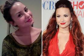 Kathy hutchins / shutterstock) üppige mähne, betonte augenbrauen und. Die Ungeschminkte Wahrheit Demi Lovato Ohne Make Up