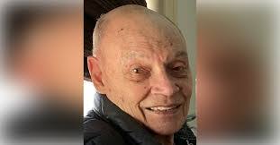 Chris Roan's Instagram, Twitter & Facebook