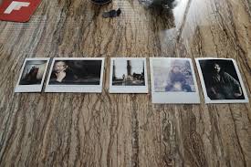 Recuerda firmar el formato de asistencia que se encuentra al inicio de la descripción las personas de la comunidad unilibrista y también las personas externas que participan en las clases en vivo o ven la. In Comparison To Other Formats The Fujifilm Instax Square Sq10 Camera Instant Photo Camera Instax Instant Photography