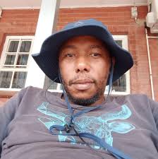 🌟👕 You can only take ONE of these 𝐬𝐡𝐢𝐫𝐭 . Which one do you choose? 👀