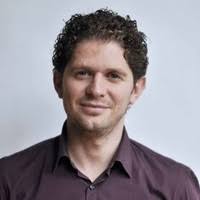 100+ perfiles de «Servais»