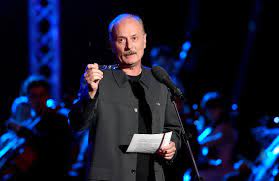 Toni grecu (61 de ani) este unul dintre învingătorii în lupta cu nemilosul. Pro Tv Toni Grecu Unul Dintre Fondatorii Grupului Facebook