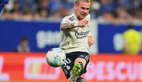 Qué dijeron en España del debut como titular de Mastantuono en el Real  Madrid :: Olé - ole.com.ar