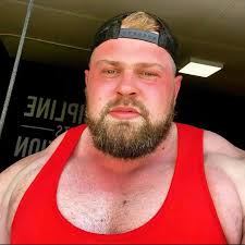 Luke Sandoe IFBB Pro