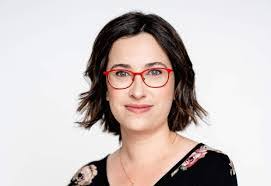 Laurence Chartrand's Instagram, Twitter & Facebook