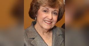 Jennifer Snipes's Instagram, Twitter & Facebook