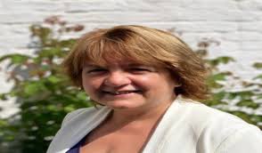 AN EVENING WITH ANNE WEDGWOOD