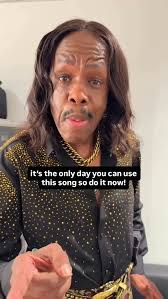 I've been filling your feed with Dani, but it's all Karla this morning.  Self love is serious business for me, y'all! Especially as my body shifts  and changes with age, motherhood and