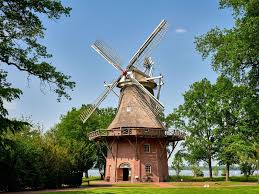 In den zahlreichen musealen einrichtungen der seehafenstadt gibt es kulturschätze und gelebte traditionen ebenso zu entdecken, wie hochrangige kunstwerke der klassischen moderne. Sehenswurdigkeiten In Bad Zwischenahn Ostfriesland