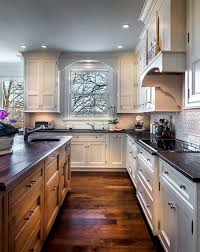 wayne residence, il. past basket design