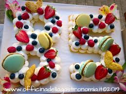 Cioccolato bianco pan di spagna vaniglia zucchero di canna crema al mascarpone crema pasticcera pasqua soffice arancia cioccolato al latte dolci di carnevale estate frutti di bosco milk free 7 vasetti frittelle mele yogurt bignè caffè cocco. Cream Tart Officina Della Gastronomia