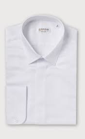 La chemise à couleur blanc est très convenable pour la tenue de mariage homme. Chemise Homme Pour Mariage Et Ceremonie Arrow